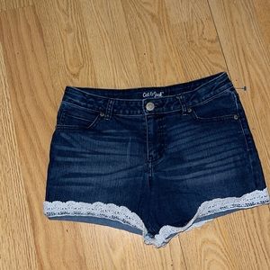 CAT AND JACK JEANS SHORTS